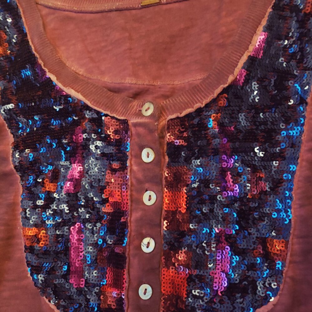 Free People Tiger Eyes Sequined Bib Long Sleeve Maroon Henley Top - Picture 4 of 10